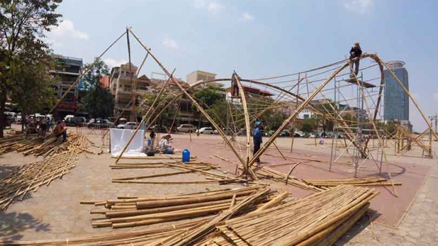 Pavilhão com estrutura hiperbólica de bambu